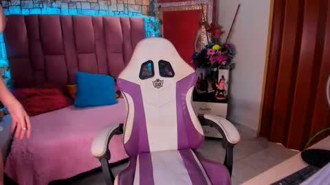 bulmasweetyose  mommy submissive control milf lovense online show from 24, 2, 2025