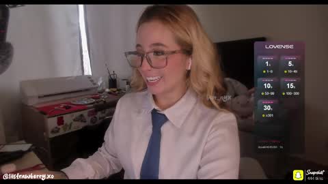Snapshot of bun_nyx chatting on 17, 4, 2026 online show from 17, 4, 2026