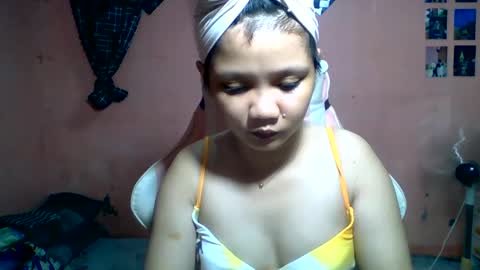 bunny_flower18 online show from 11, 6, 2026