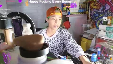 Snapshot of bunnycheekz chatting on 27, 1, 2025 Tokki bunny online show from 27, 1, 2025