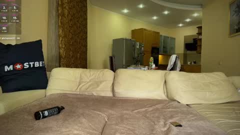 Bonny and Clide  Help us by thumbs up  online show from 10, 2, 2025