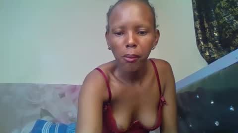 bunnydiva_ online show from 5, 11, 2025