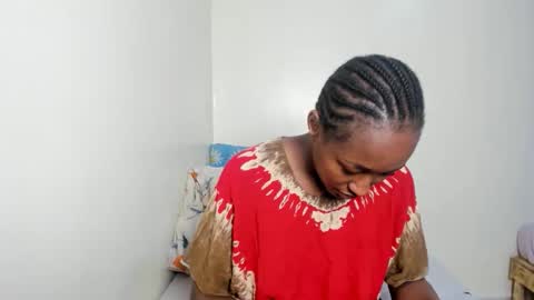 Snapshot of bunnygurl_ chatting on 18, 11, 2025 bunnygurl online show from 18, 11, 2025