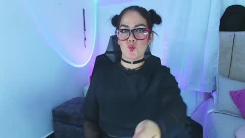 katerine payne online show from 24, 7, 2026