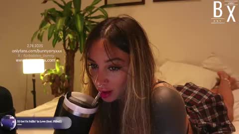 Stephanie   Next stream TUESDAY   6pm  PDT online show from 28, 2, 2025