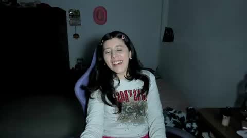 Snapshot of bunnyy09 chatting on 24, 7, 2026 Jess online show from 24, 7, 2026