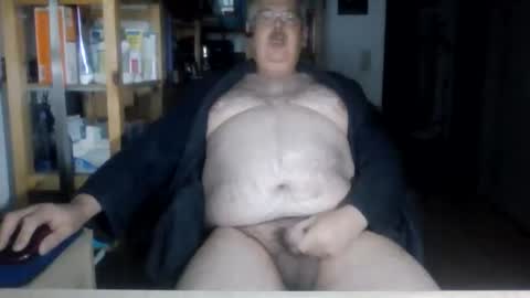 Snapshot of busibaer666 chatting on 21, 10, 2025 busi online show from 21, 10, 2025