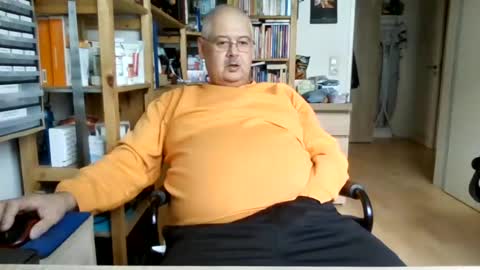 Snapshot of busibaer666 chatting on 15, 6, 2026 busi online show from 15, 6, 2026