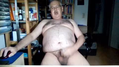 Snapshot of busibaer666 chatting on 29, 6, 2026 busi online show from 29, 6, 2026
