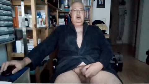 Snapshot of busibaer666 chatting on 5, 7, 2026 busi online show from 5, 7, 2026