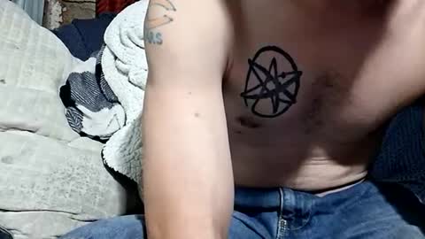 Snapshot of buster18hymen chatting on 14, 9, 2025 Buster18Hymen online show from 14, 9, 2025