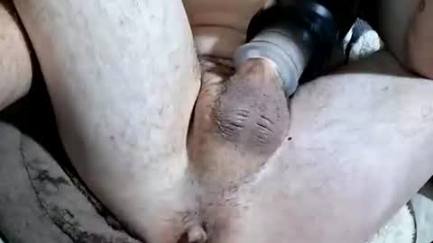 Snapshot of buster18hymen chatting on 20, 12, 2025 Buster18Hymen online show from 20, 12, 2025