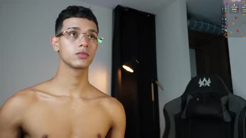 Buster independent model online show from 27, 4, 2026