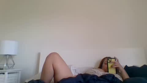 Busty-Yasmin online show from 4, 6, 2026