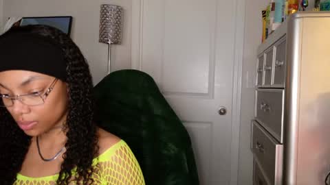 butterfly booty online show from 24, 4, 2026