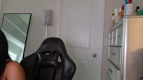 Snapshot of butterflybootyy chatting on 30, 4, 2026 butterfly booty online show from 30, 4, 2026