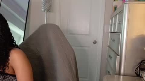 Snapshot of butterflybootyy chatting on 2, 5, 2026 butterfly booty online show from 2, 5, 2026