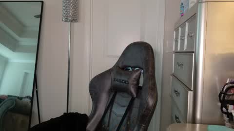 Snapshot of butterflybootyy chatting on 23, 5, 2026 butterfly booty online show from 23, 5, 2026