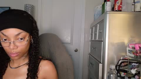 Snapshot of butterflybootyy chatting on 31, 5, 2026 butterfly booty online show from 31, 5, 2026