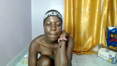 buttie_lenna254 online show from 4, 2, 2026