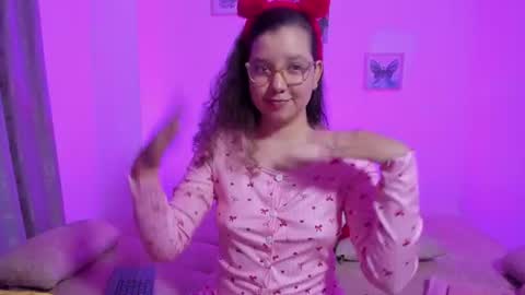 BUNNY BELLA online show from 2, 8, 2026