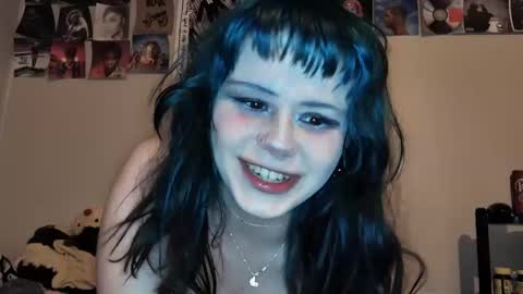 Snapshot of bvnny420 chatting on 30, 12, 2024 River online show from 30, 12, 2024