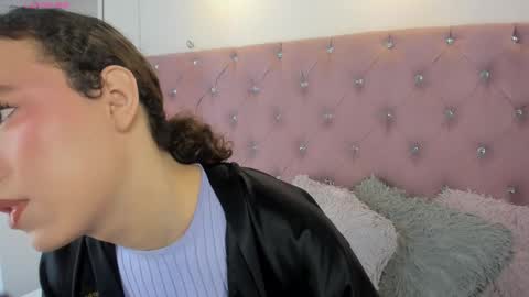 bycandy_ online show from 4, 3, 2026