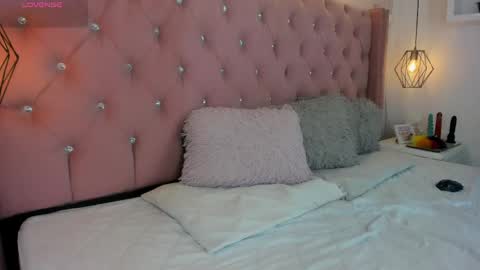 bycandy_ online show from 6, 3, 2026