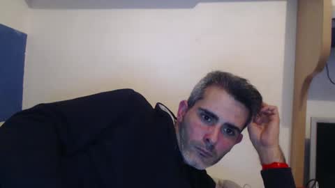 Collin Farrel online show from 31, 12, 2024