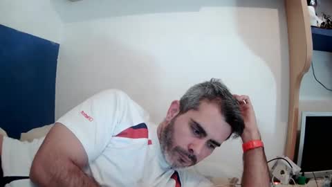 Collin Farrel online show from 9, 1, 2025