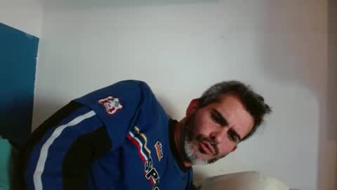 Collin Farrel online show from 13, 2, 2025
