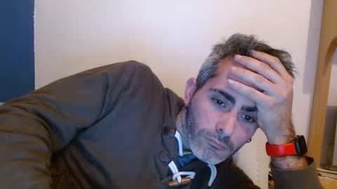 Collin Farrel online show from 28, 2, 2025