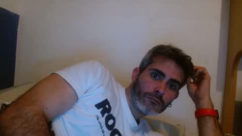 Collin Farrel online show from 5, 3, 2025