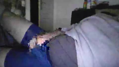 Snapshot of c_drik62 chatting on 4, 4, 2026 c_drik62 online show from 4, 4, 2026