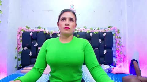 Carolina online show from 13, 9, 2025