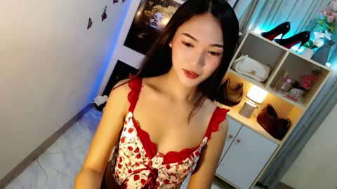 Snapshot of caitlin_x chatting on 5, 2, 2026 caitlin online show from 5, 2, 2026