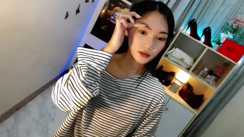 Snapshot of caitlin_x chatting on 2, 3, 2026 caitlin online show from 2, 3, 2026