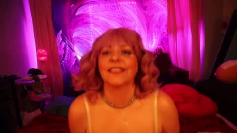 Snapshot of cakexcake chatting on 9, 3, 2025 CakeXCake online show from 9, 3, 2025