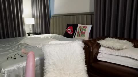 Call Me Linda online show from 26, 1, 2025