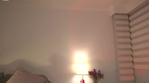   online show from 22, 4, 2026