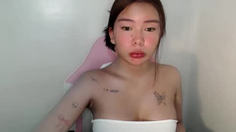 Snapshot of callme_remaxxx7 chatting on 27, 5, 2026 Rema online show from 27, 5, 2026