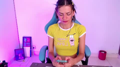 callmebluee online show from 6, 6, 2026