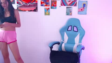 callmebluee online show from 13, 6, 2026