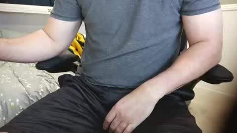 callmeroger33 online show from 22, 4, 2026