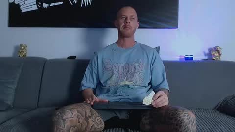 Calvin  online show from 3, 1, 2025