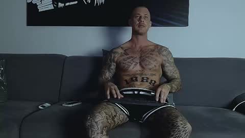 Calvin  online show from 11, 9, 2025