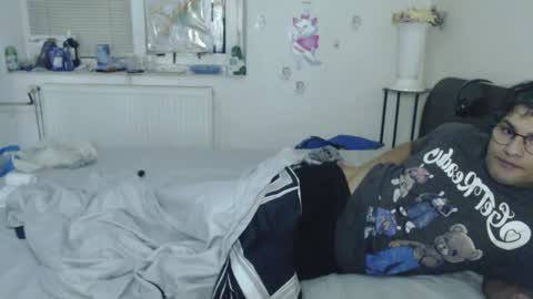 Snapshot of calvinjohnlad chatting on 15, 12, 2025 Calvinjohnlad online show from 15, 12, 2025