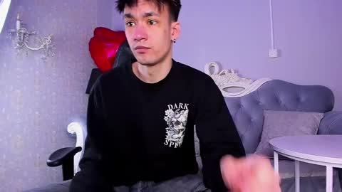 Calvin Owens online show from 9, 2, 2025