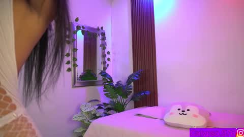 Calypso and Kayla online show from 4, 10, 2025