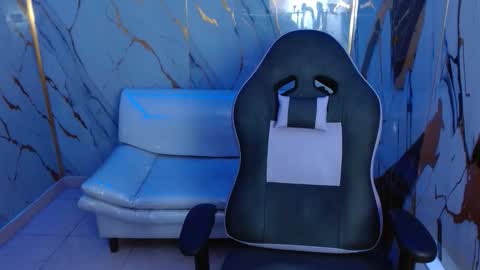 cam_xman online show from 19, 4, 2026